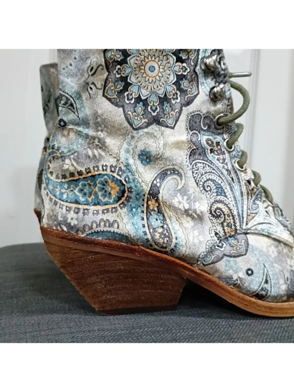 Elmcroft By Jeffrey Campbell Free People Paisley Lace-Up Ankle Boots 7M - Picture 6 of 9
